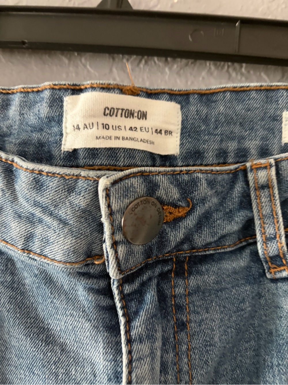 Cotton On Light Blue Distressed Boyfriend Jeans - Picture 4 of 5